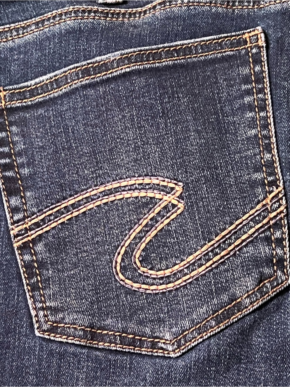 Silver Jeans Women's Dark Indigo Bootcut Jeans with Contrast Stitching